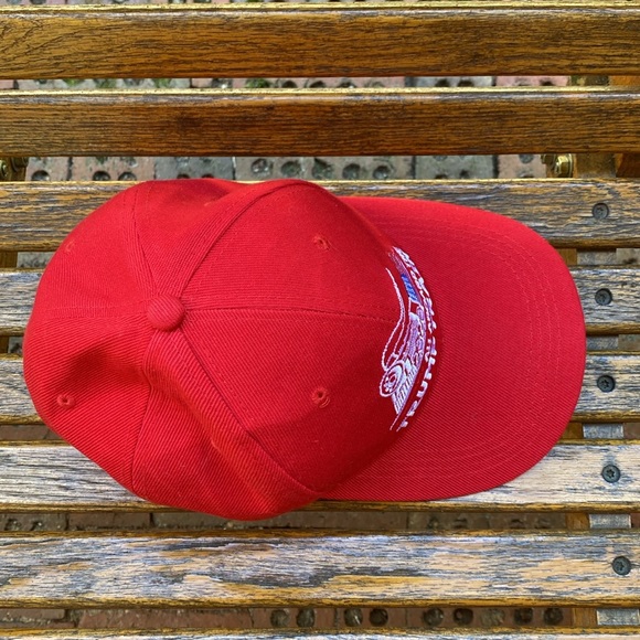 NOS All aboard the Trump Train 2020 hat full 6 panel adjustable back strap cap - Picture 4 of 8